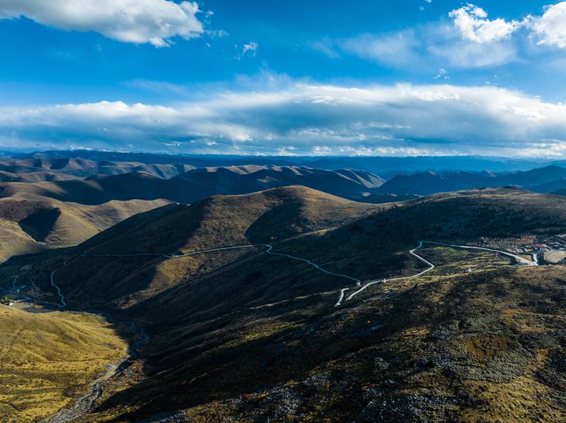 暑假来四川爬山吧！这5个清凉宝藏地，人少景美还避暑-第2张图片-四川省中国青年旅行社